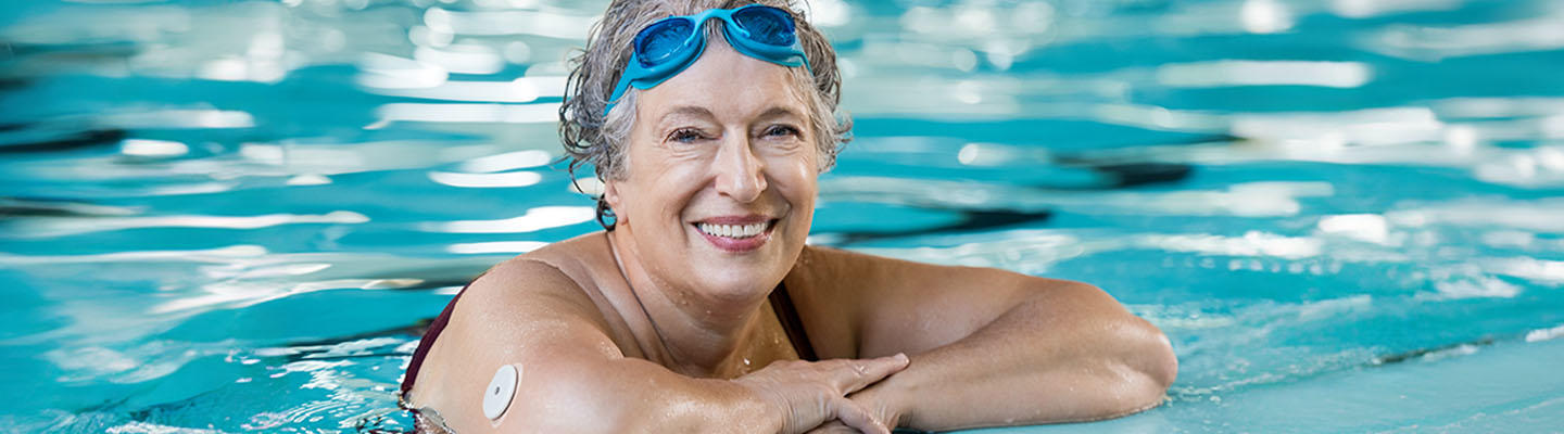 Verwenden des CGM-Sensors beim Schwimmen oder Wassersport